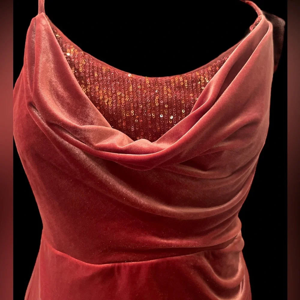 NWT BCBGMAXAZRIA Size L gown - Picture 2 of 5